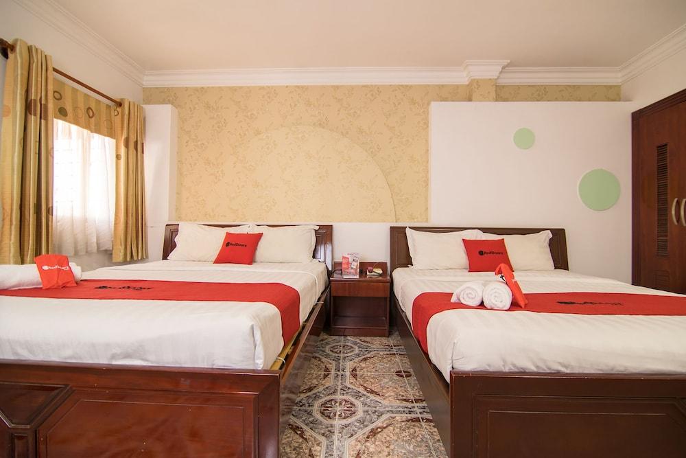 Cosmo Central Hotel Ho Chi Minh Exterior foto