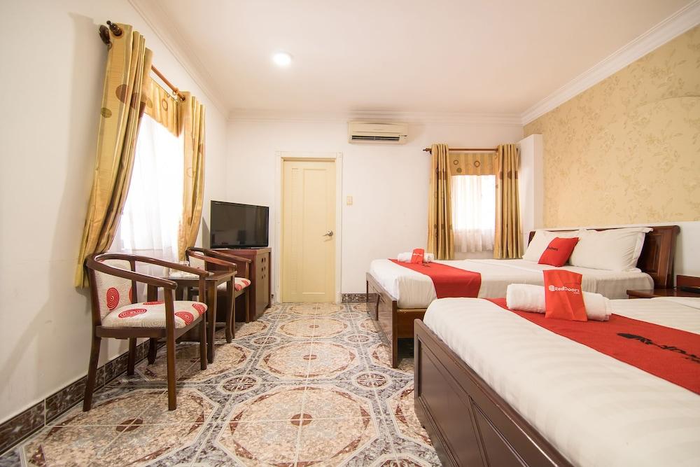 Cosmo Central Hotel Ho Chi Minh Exterior foto